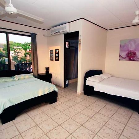 Hotel Blue Palm Jaco Ngoại thất bức ảnh
